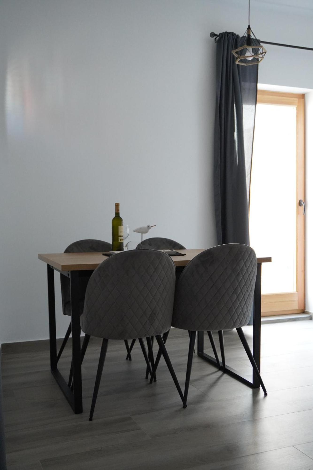 Fjaka Apartments & Rooms Σίμπενικ Εξωτερικό φωτογραφία